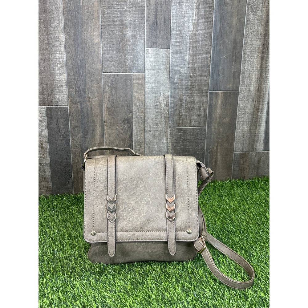 Taupe Faux Leather Crossbody Bag Organizer Silver Hardware Boho‎ Chic